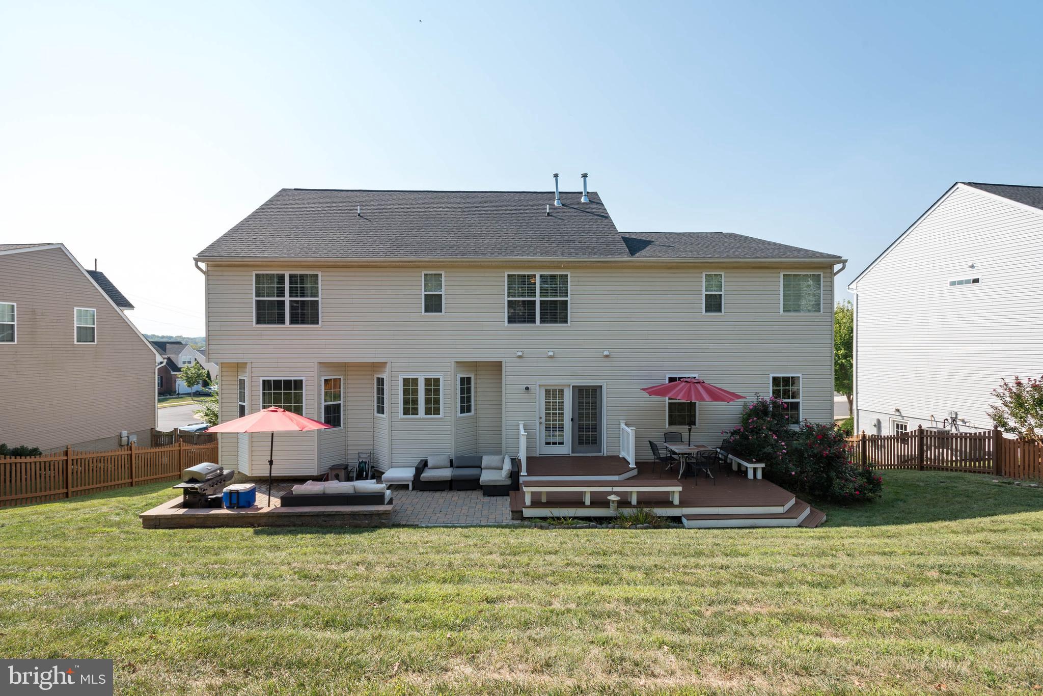 ELLIS MILL ESTATES - Residential