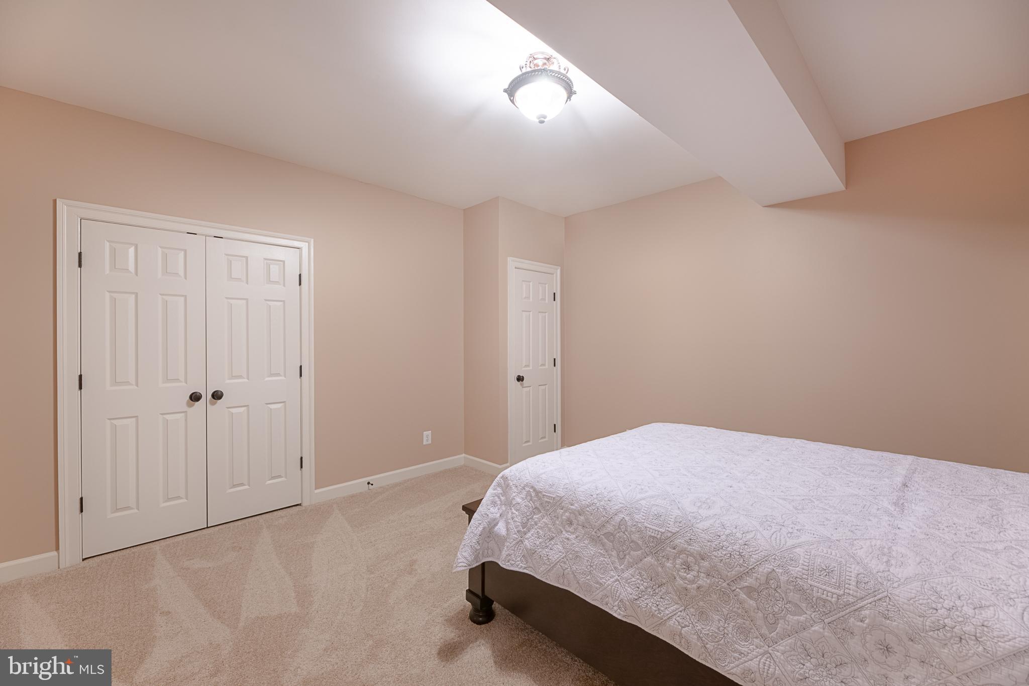 PURCELLVILLE - Residential