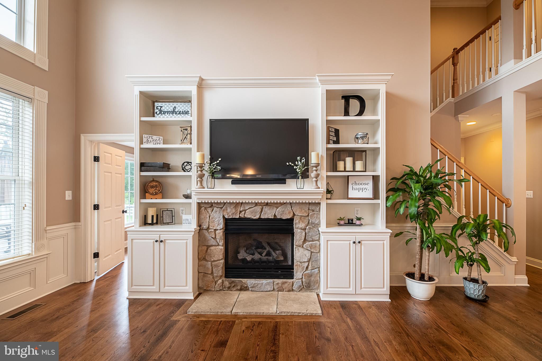 PURCELLVILLE - Residential