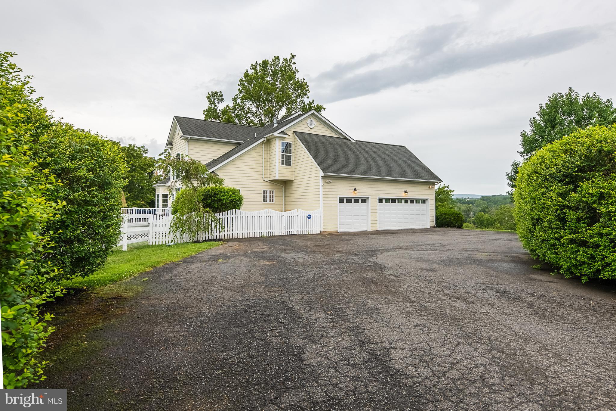 PURCELLVILLE - Residential