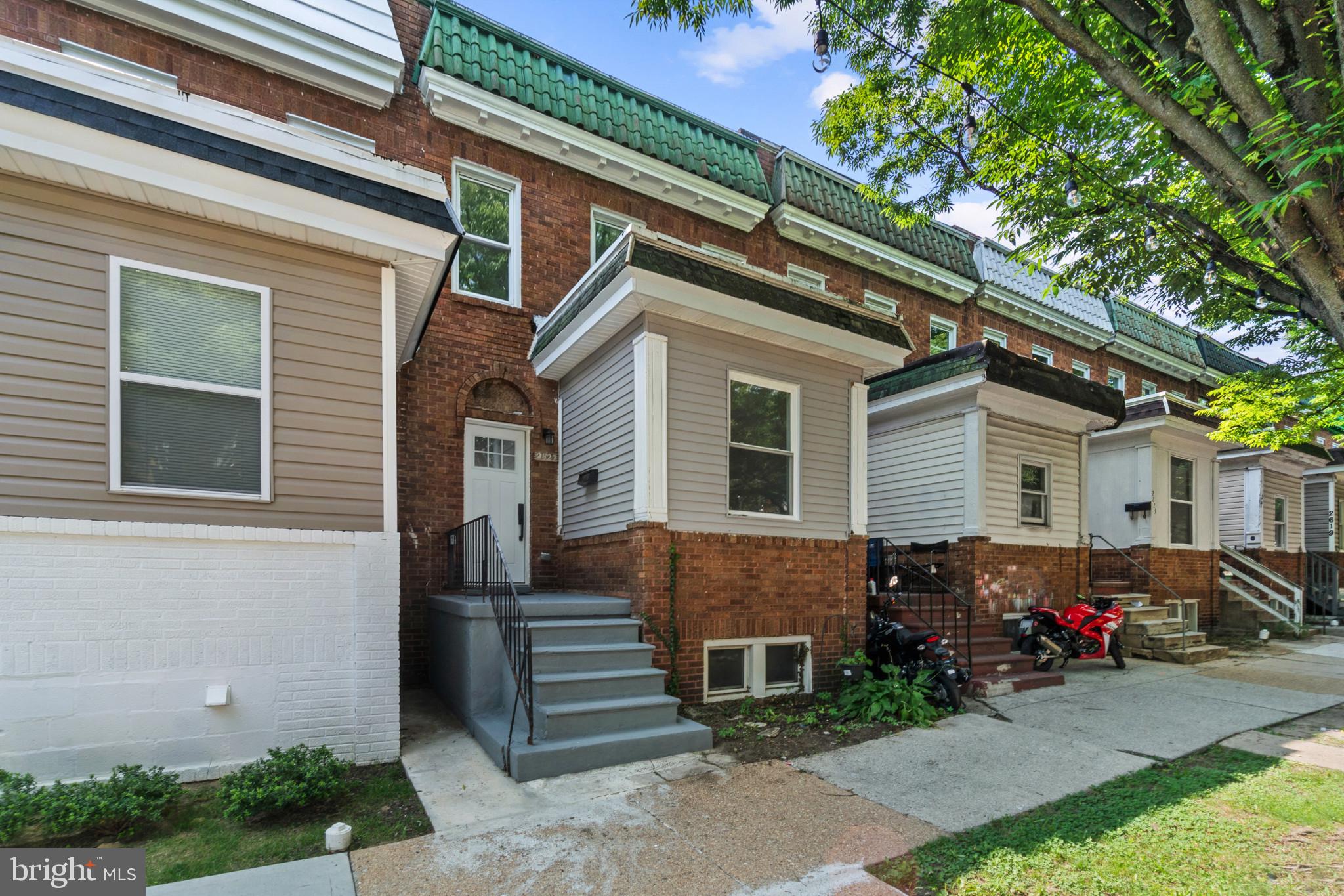 2627 GARRETT AVENUE