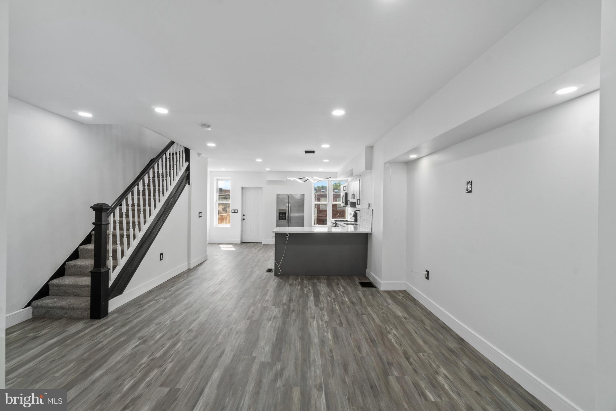 2627 GARRETT AVENUE