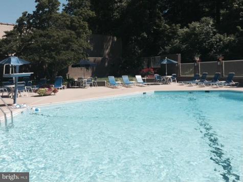 THE KENWOOD - Residential Lease