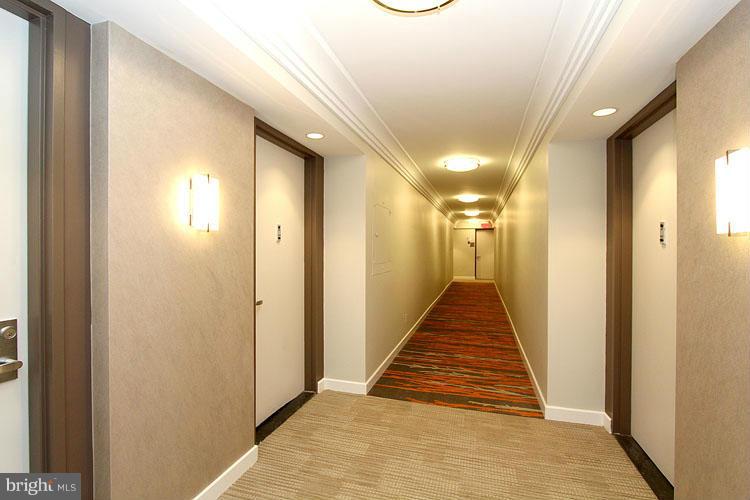 THE KENWOOD - Residential Lease