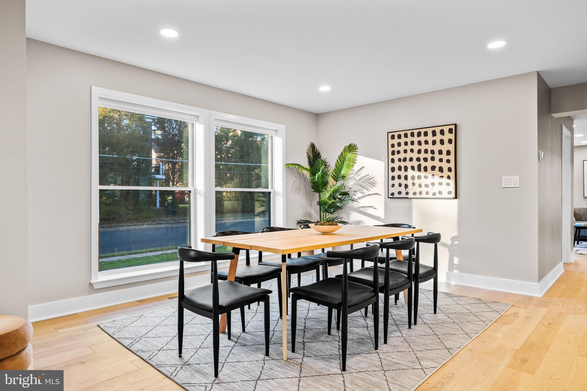 HARRISON GROVE - Residential