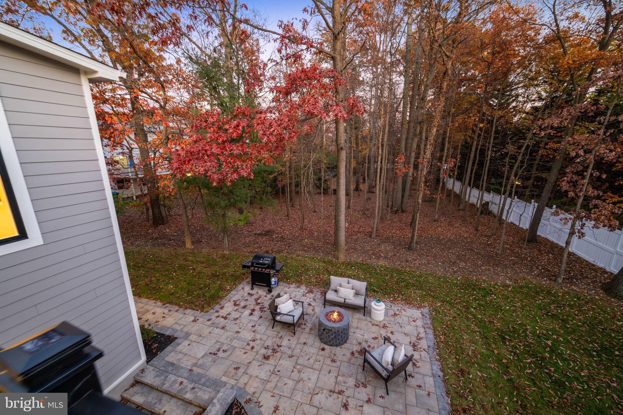 HARRISON GROVE - Residential