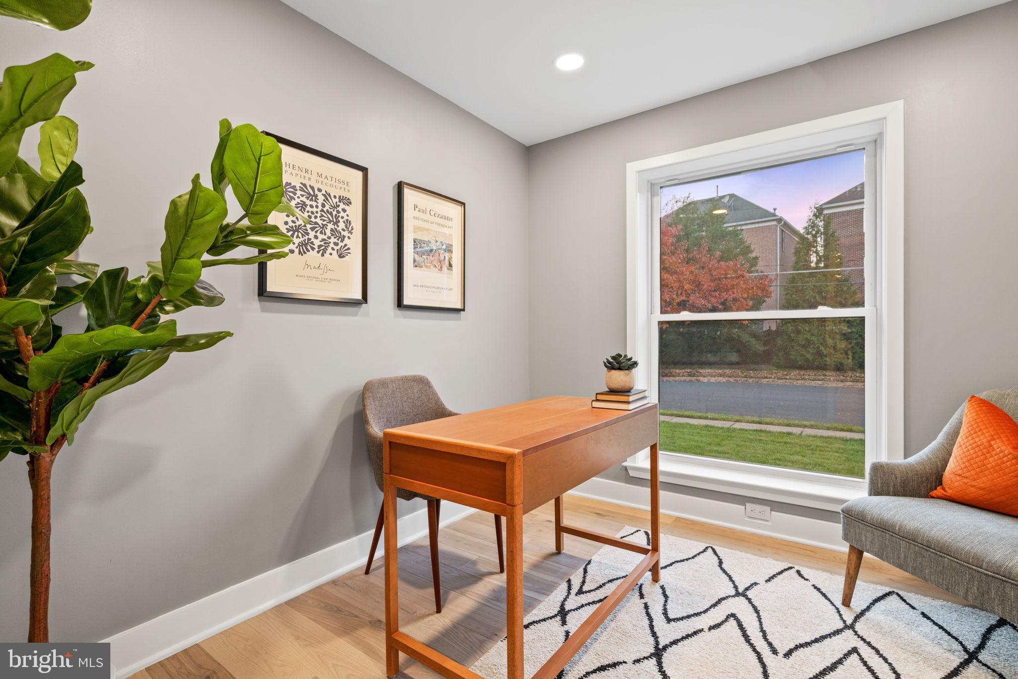 HARRISON GROVE - Residential