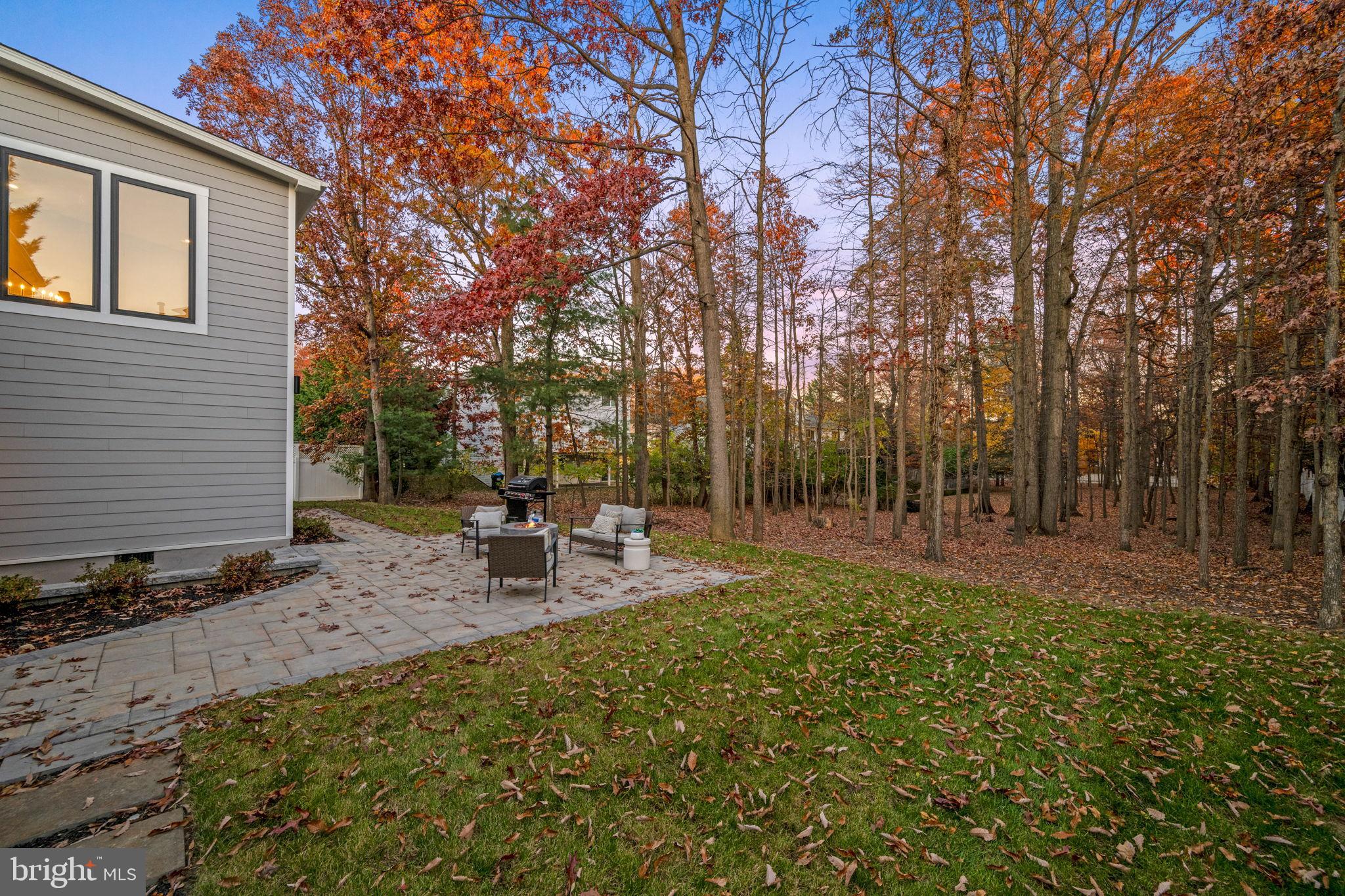 HARRISON GROVE - Residential