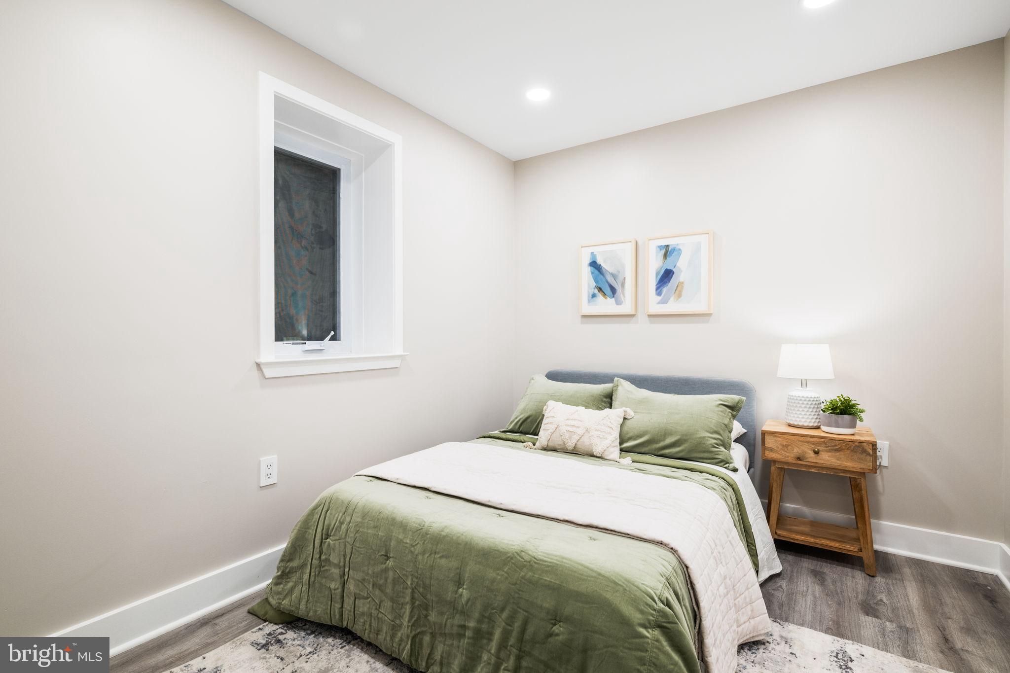 HARRISON GROVE - Residential