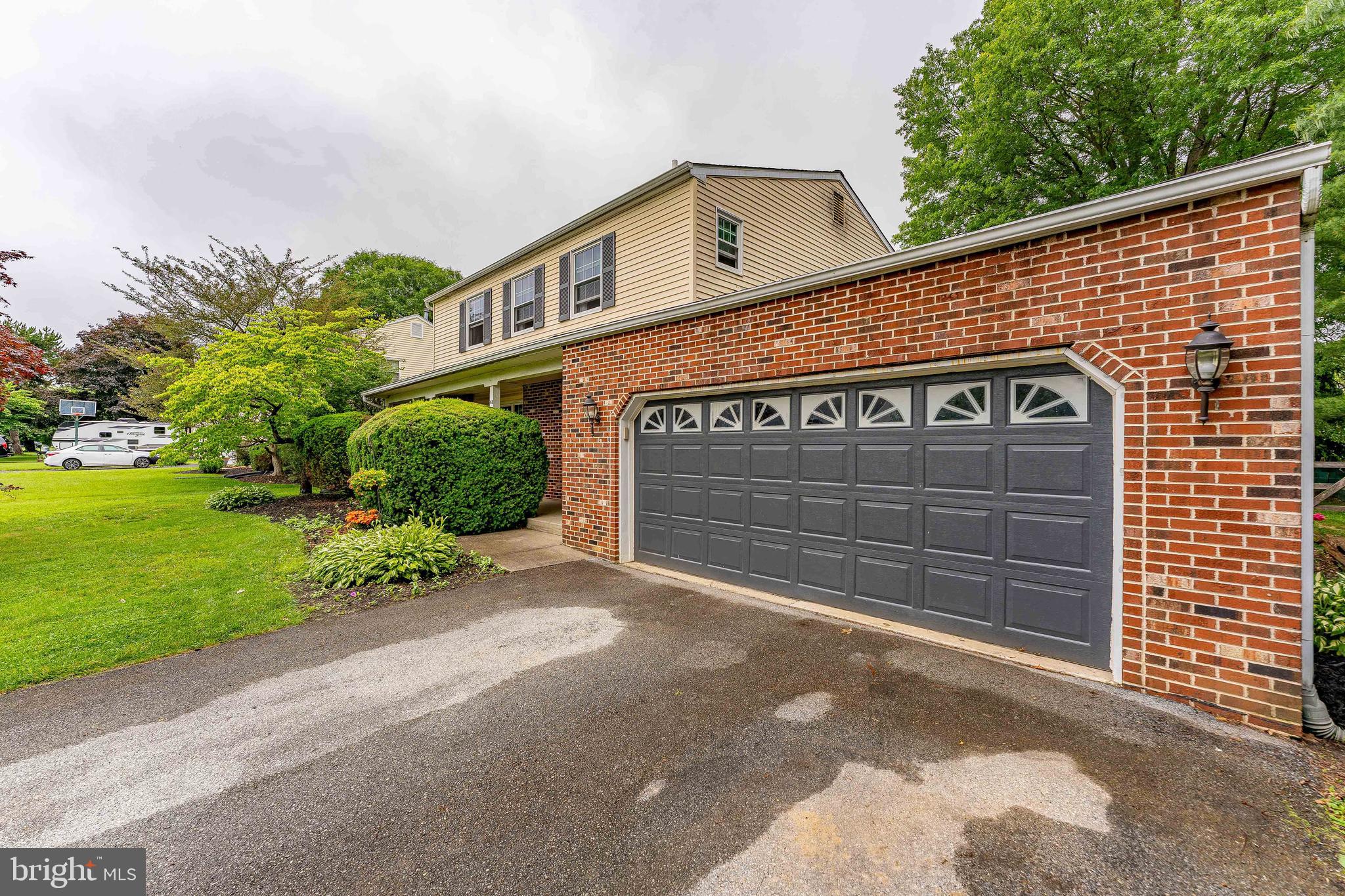 48 CARLSON WAY