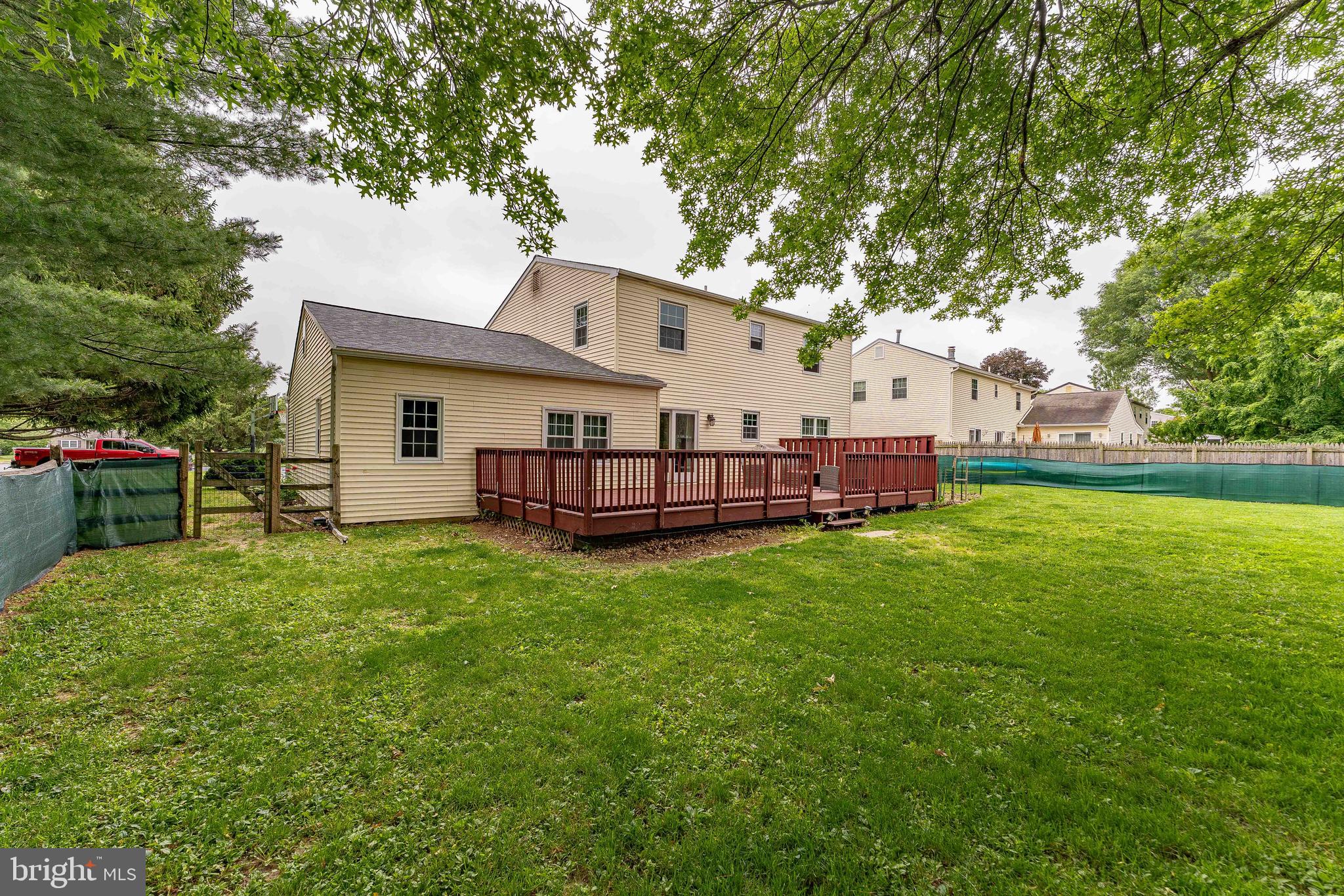 48 CARLSON WAY