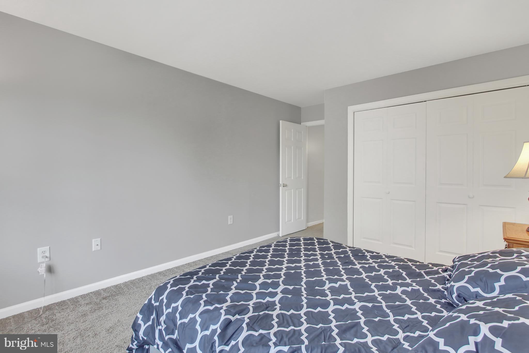 SUMMIT HILLS - Residential