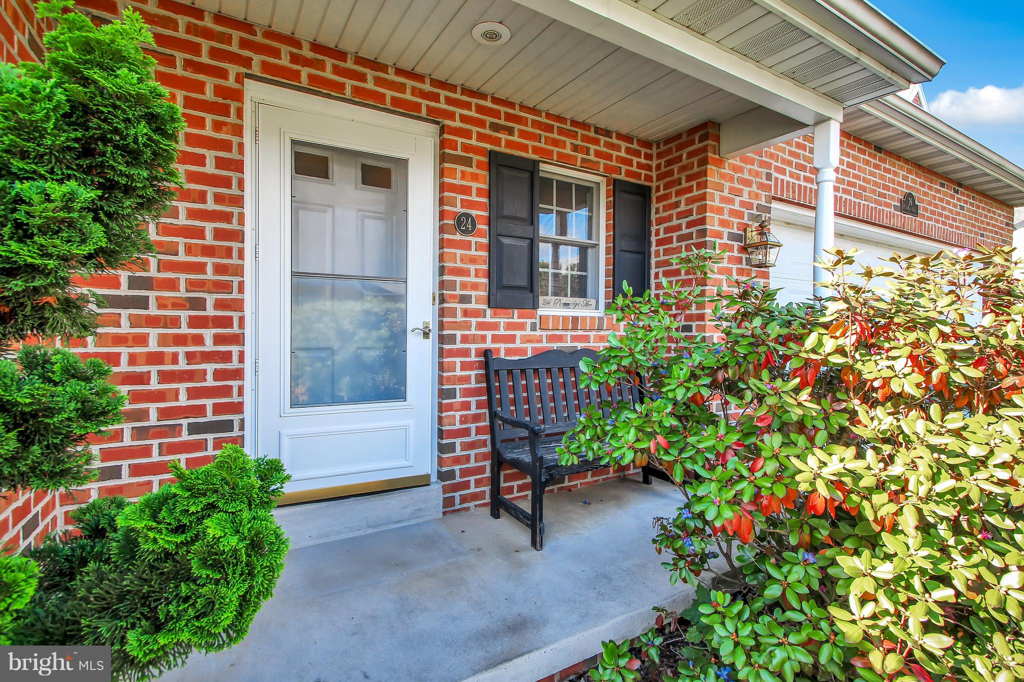 SUMMIT HILLS - Residential