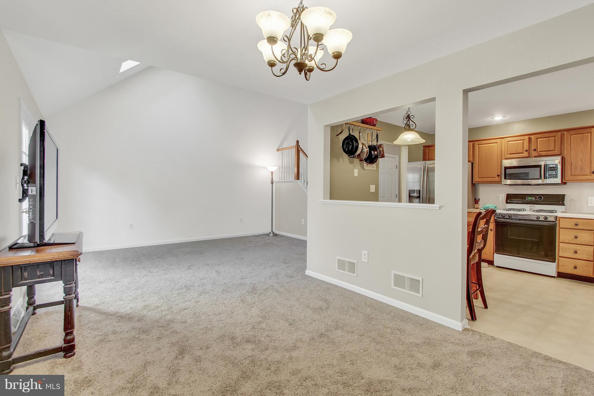 SUMMIT HILLS - Residential