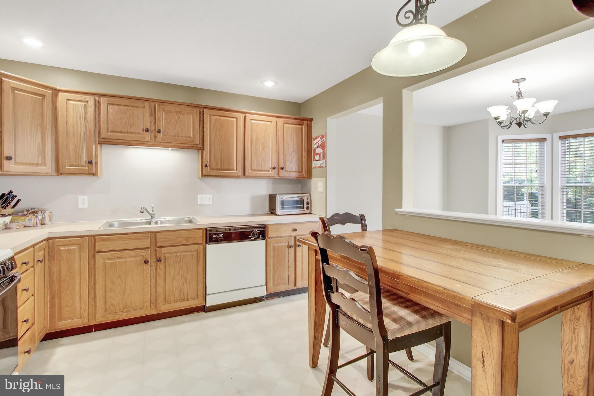 SUMMIT HILLS - Residential