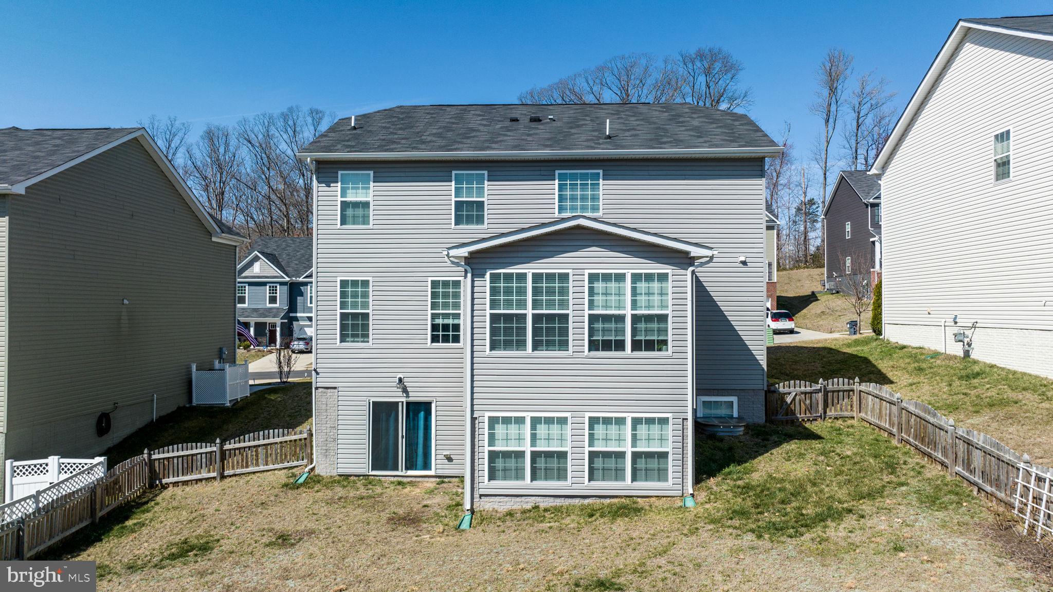 SOUTHGATE - Residential Lease