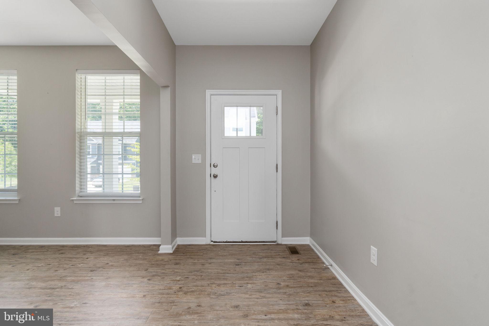 SOUTHGATE - Residential Lease