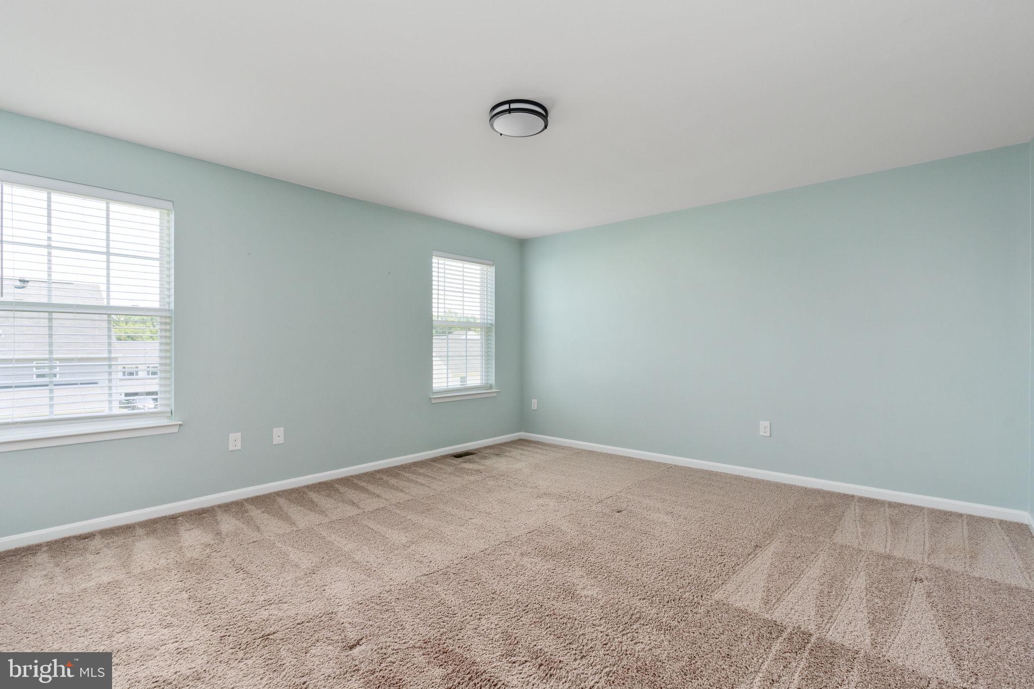 SOUTHGATE - Residential Lease