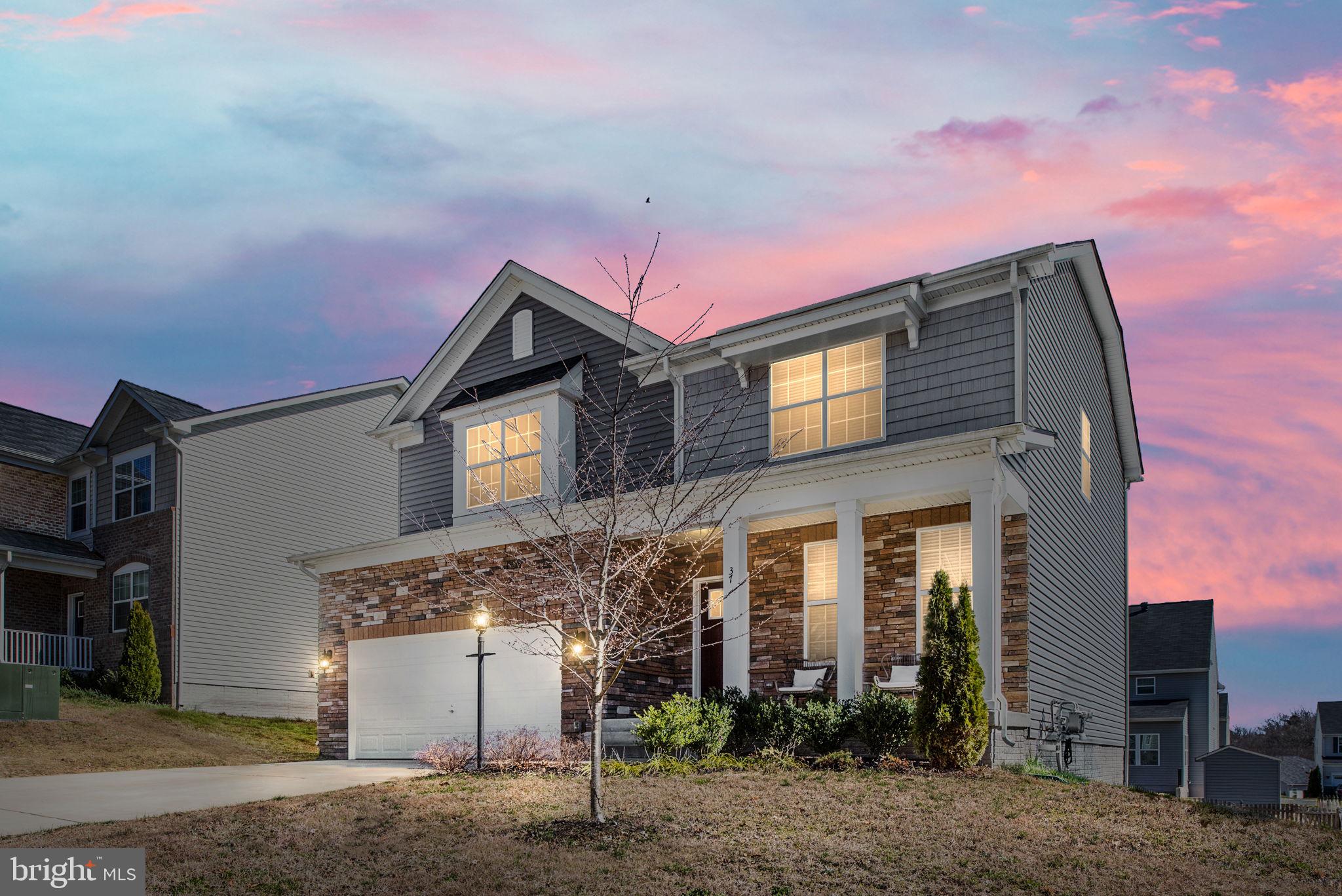 SOUTHGATE - Residential Lease