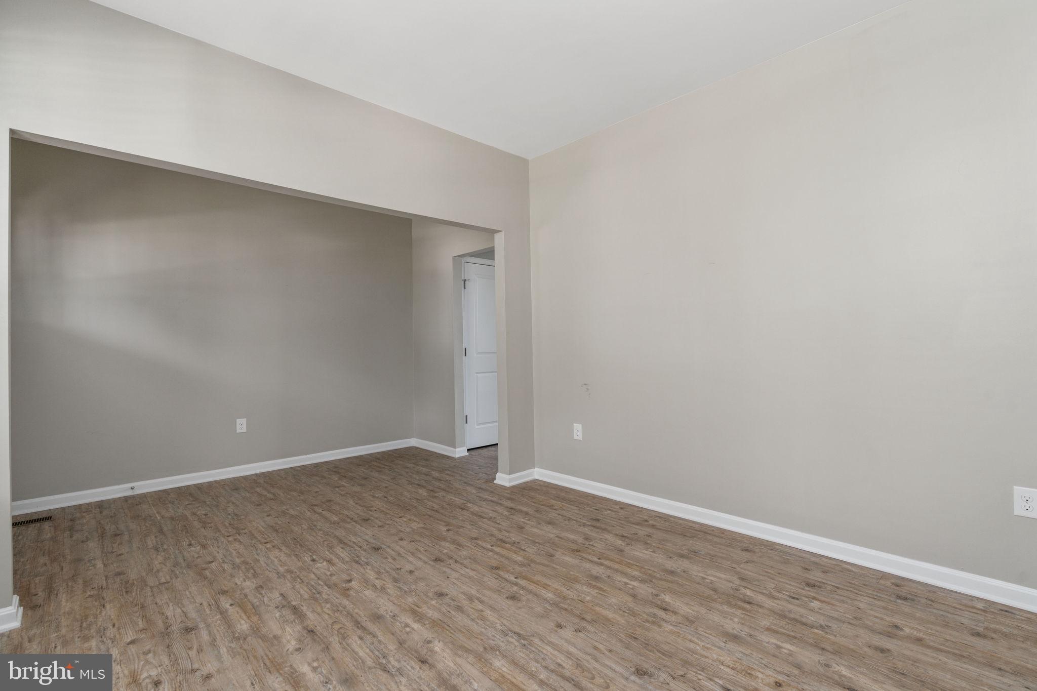 SOUTHGATE - Residential Lease