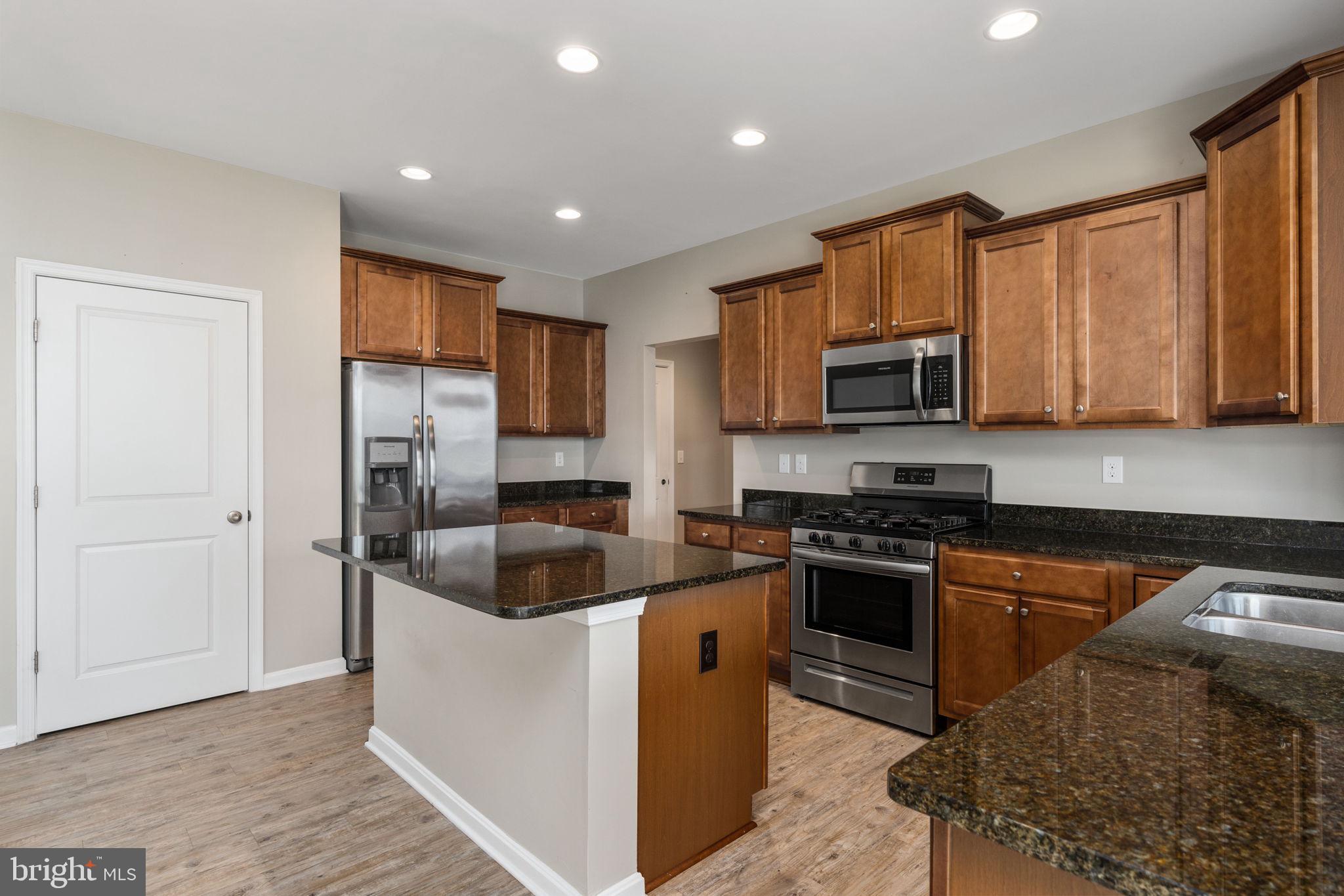 SOUTHGATE - Residential Lease