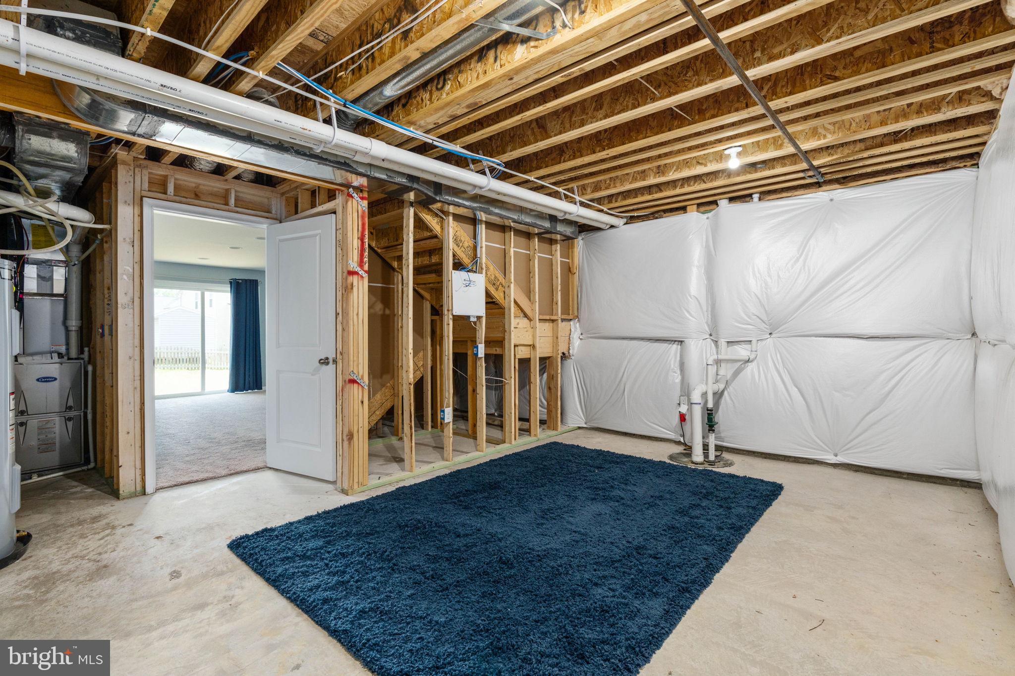 SOUTHGATE - Residential Lease