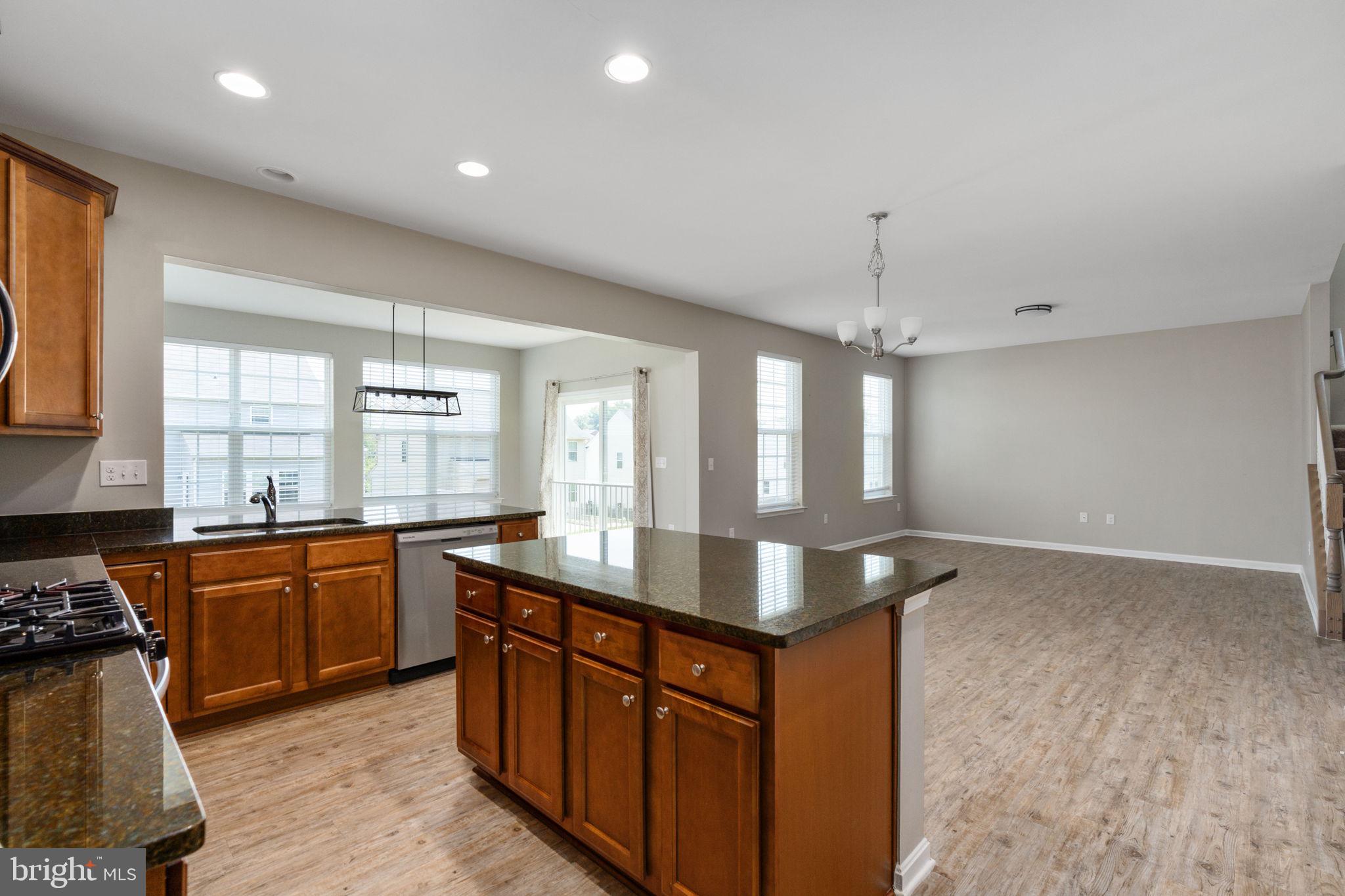 SOUTHGATE - Residential Lease