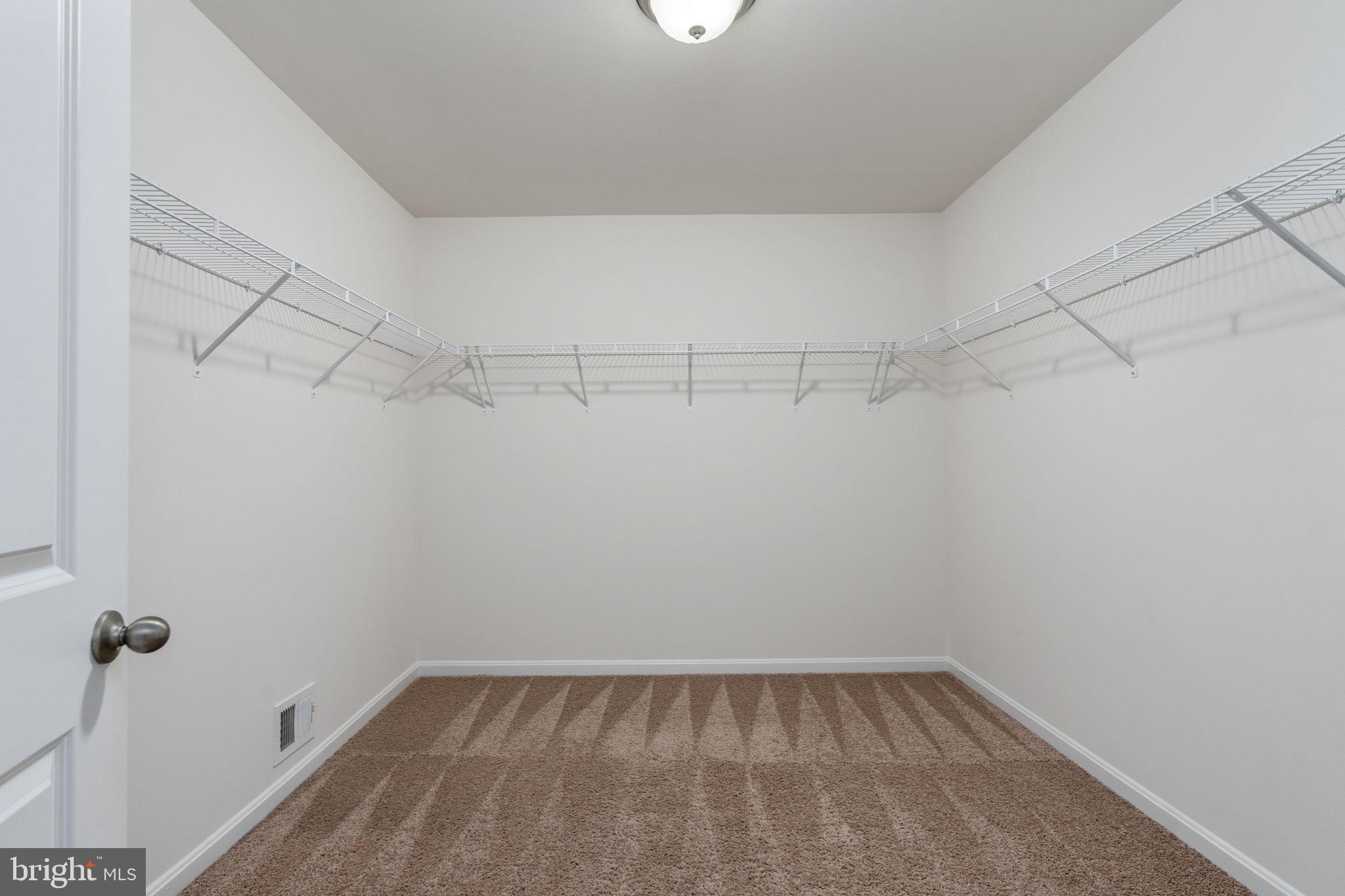 SOUTHGATE - Residential Lease