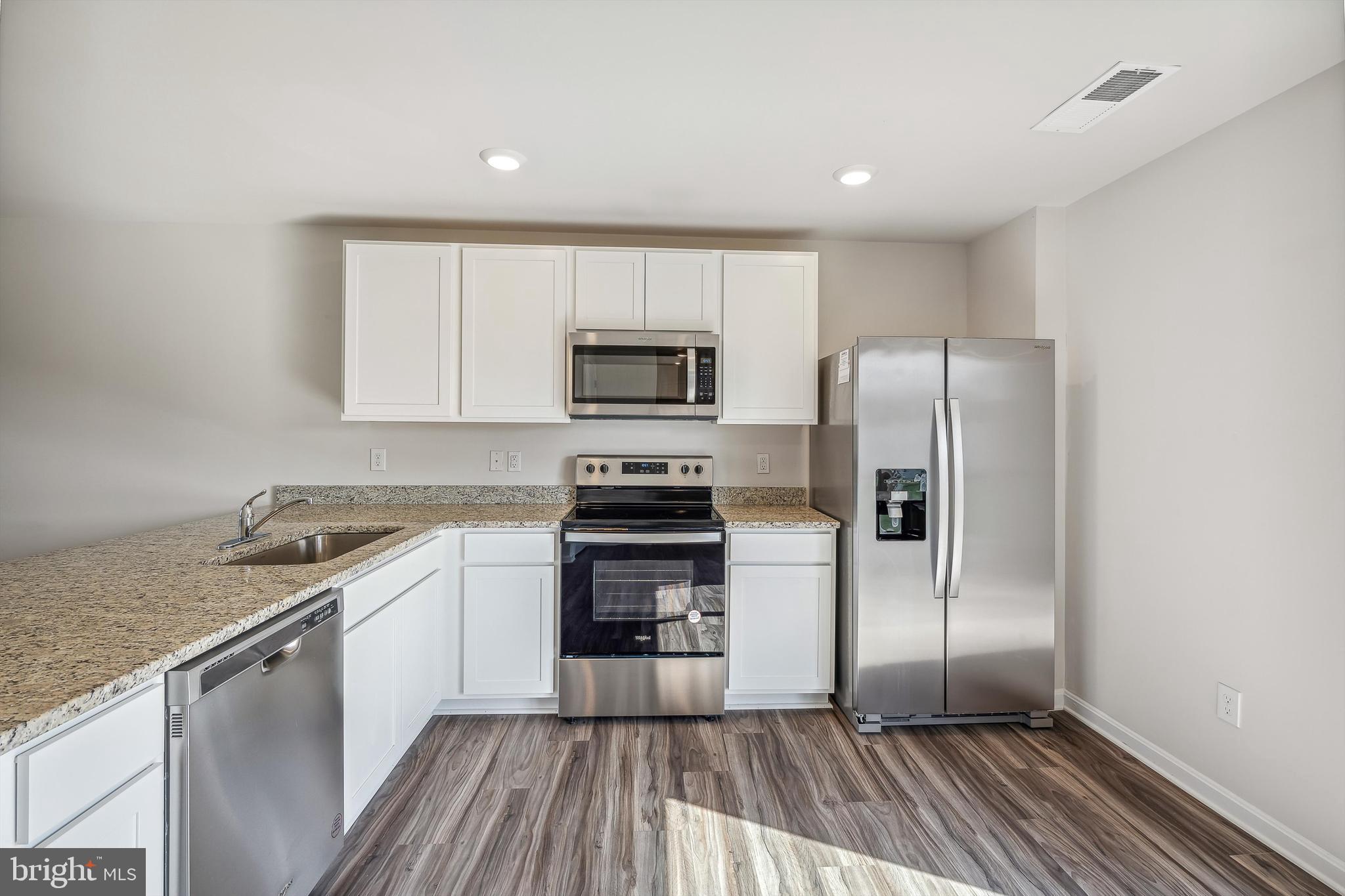 MAGNOLIA SPRINGS - Residential