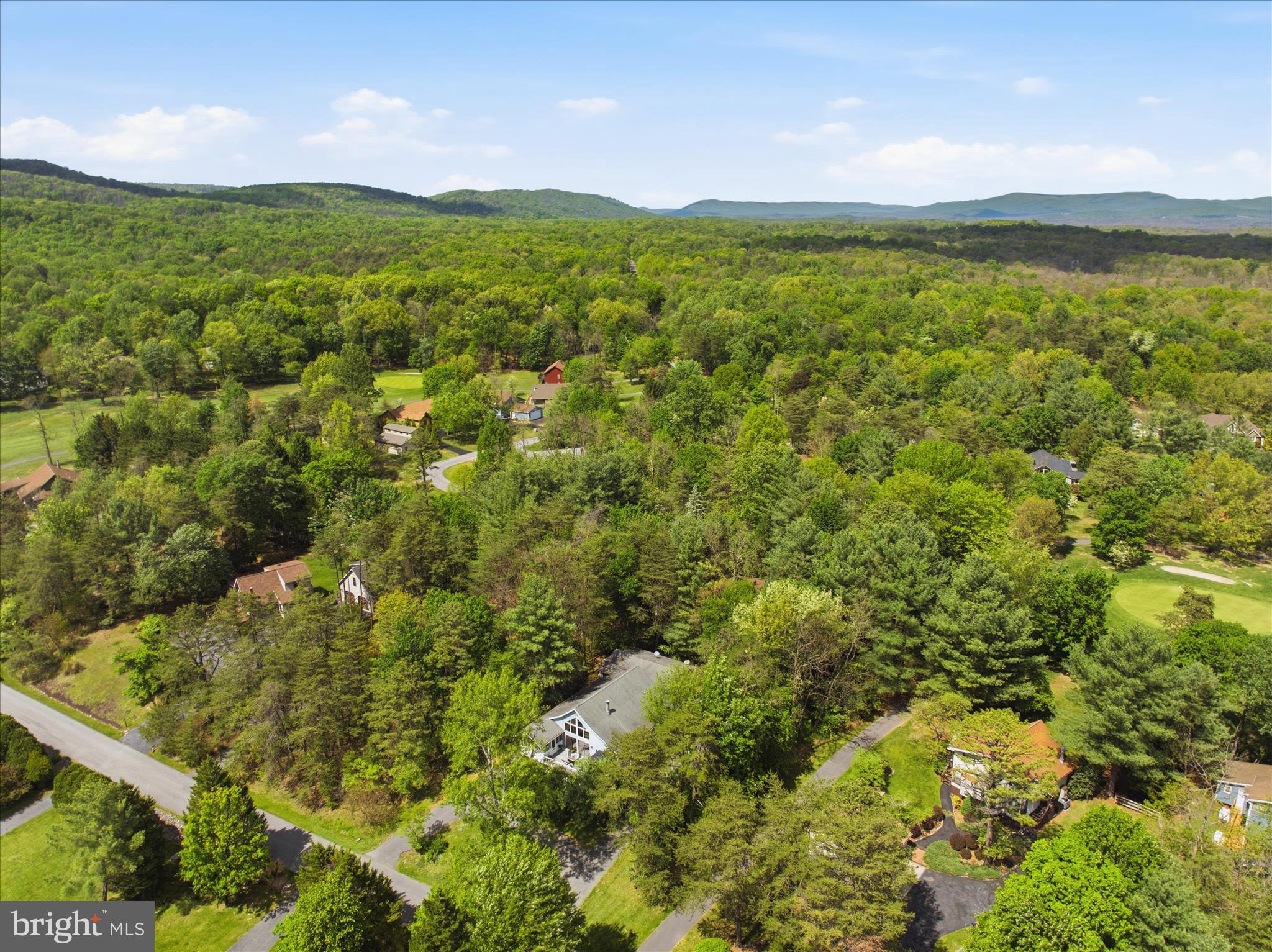 THE WOODS RESORT - Residential