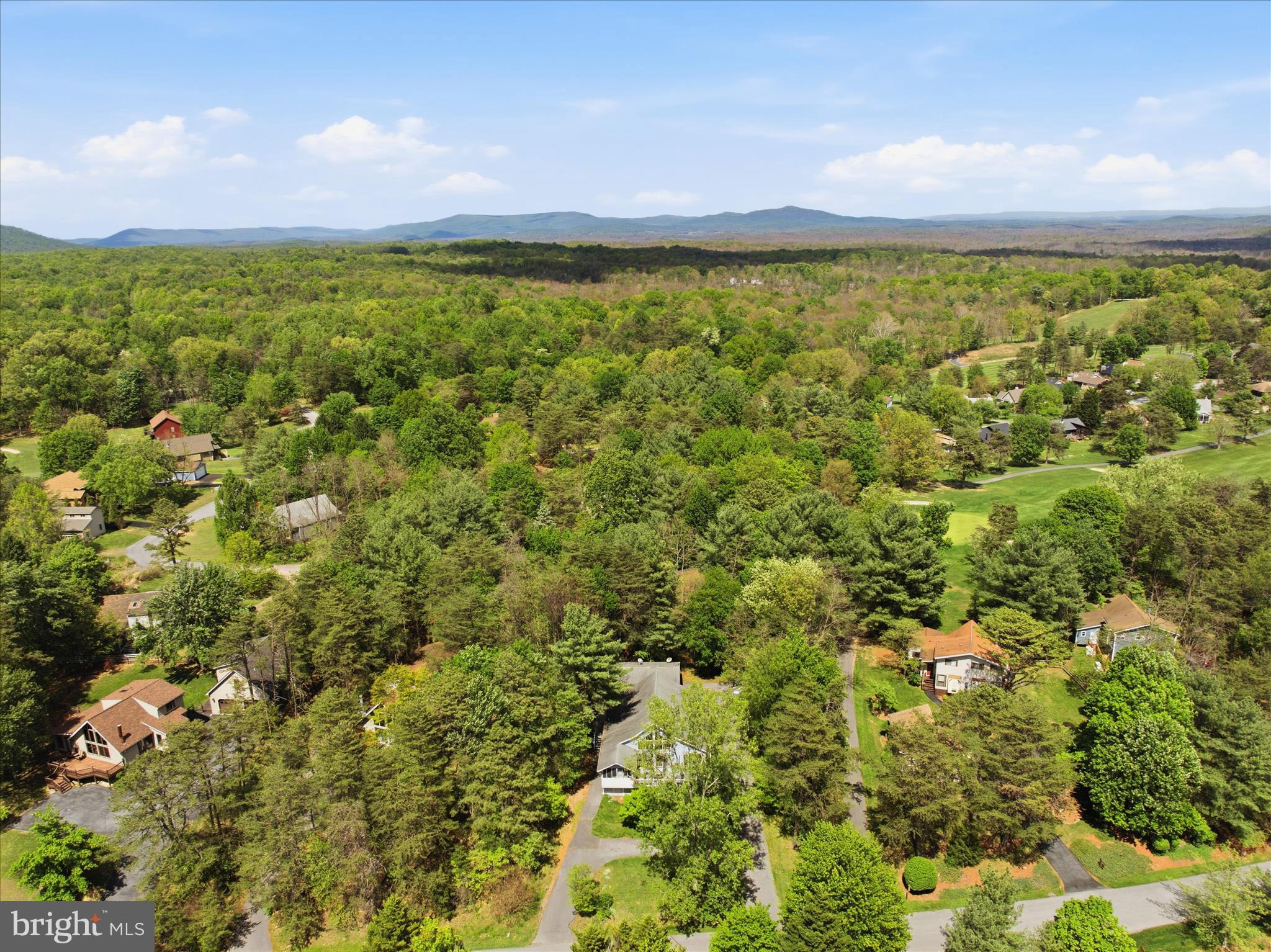 THE WOODS RESORT - Residential