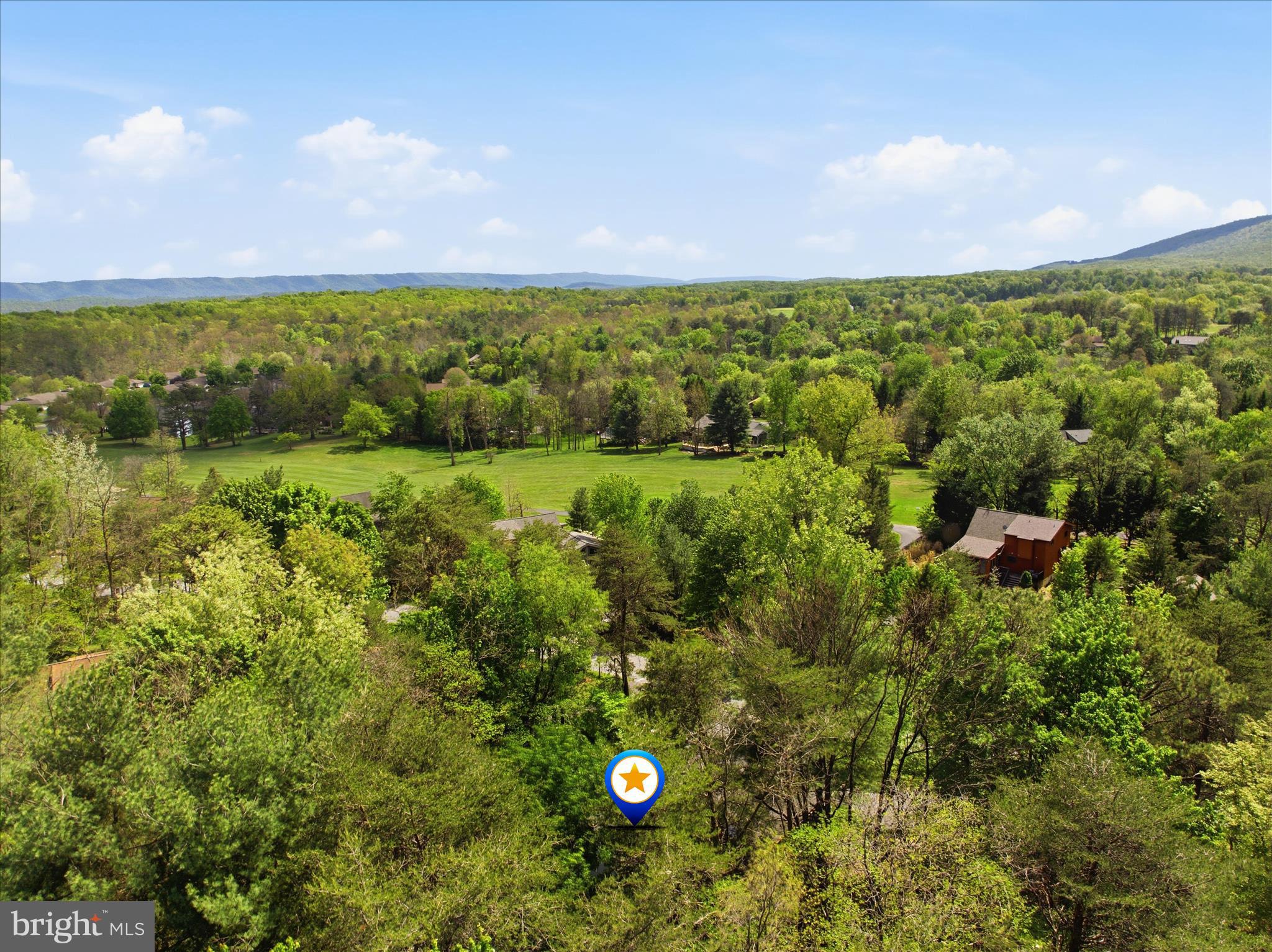 THE WOODS RESORT - Residential