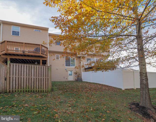 TANYARD SPRINGS - Residential