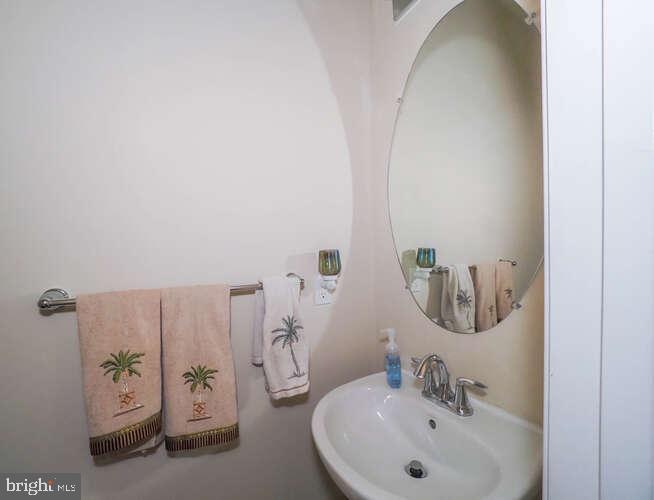 TANYARD SPRINGS - Residential