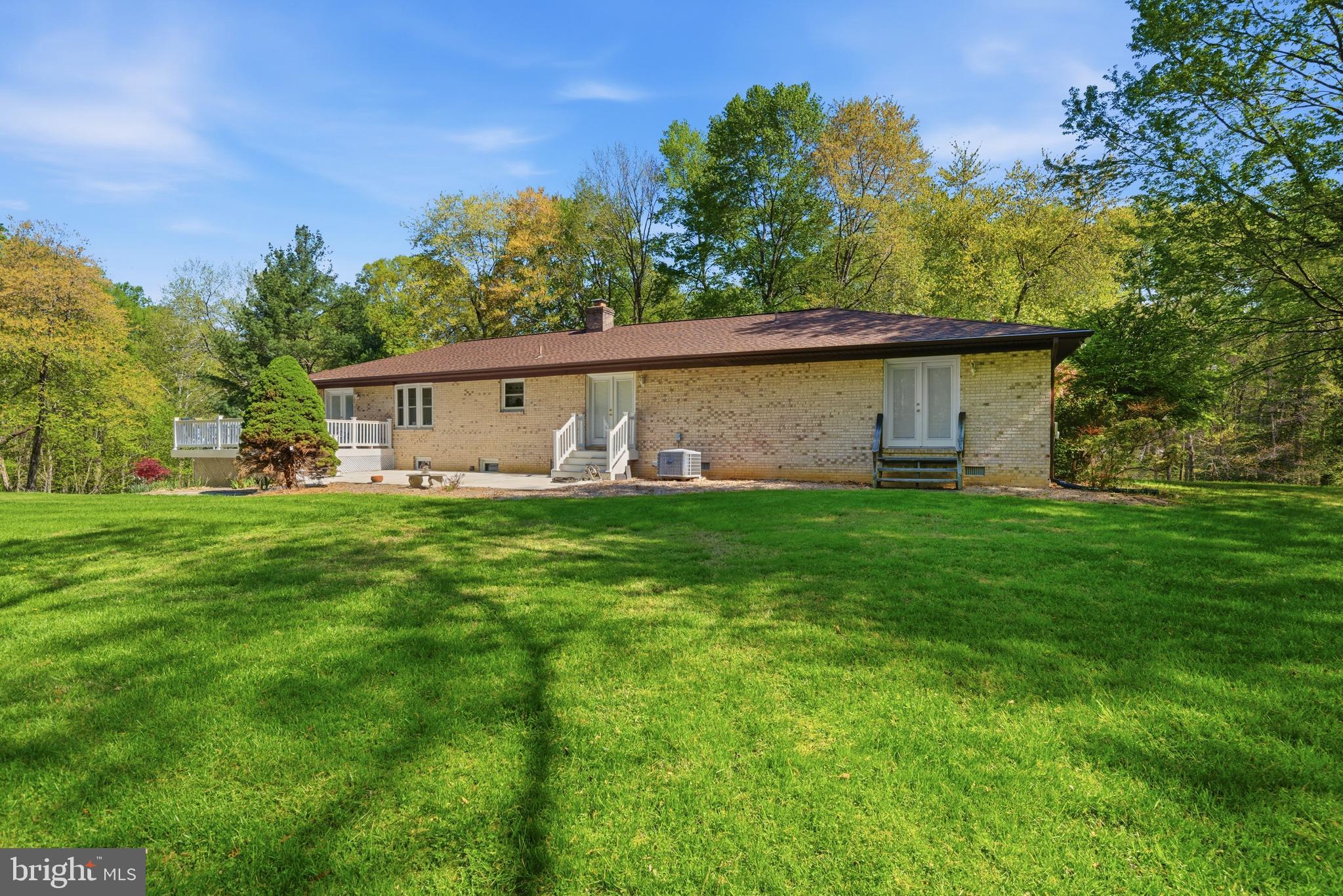 CAMELOT - Residential