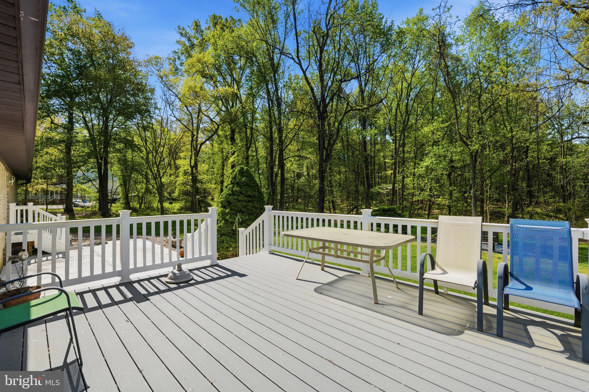 CAMELOT - Residential