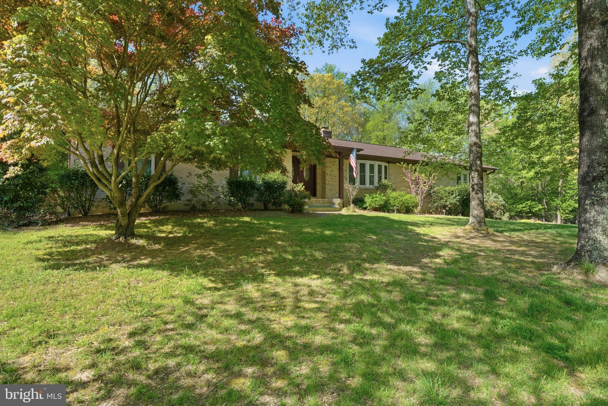 CAMELOT - Residential