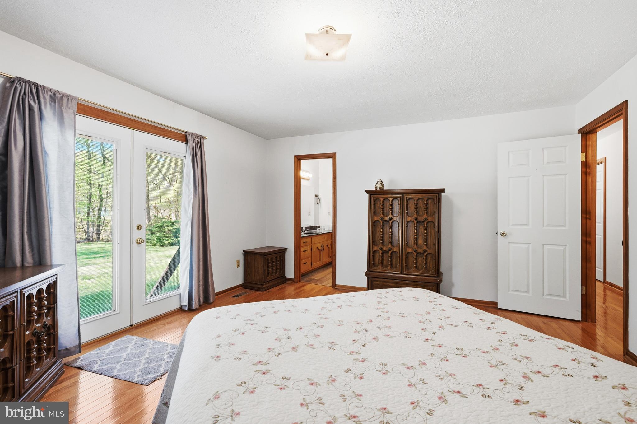 CAMELOT - Residential