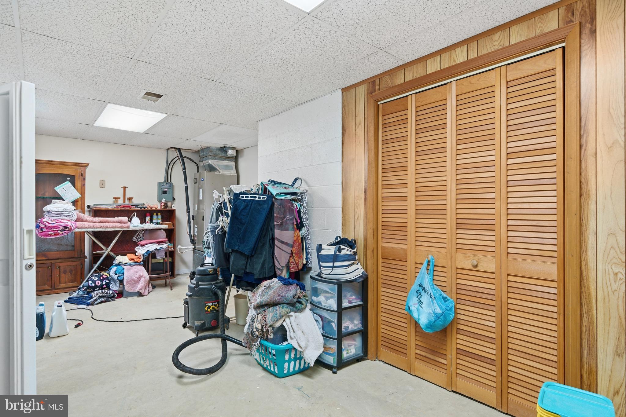 CAMELOT - Residential