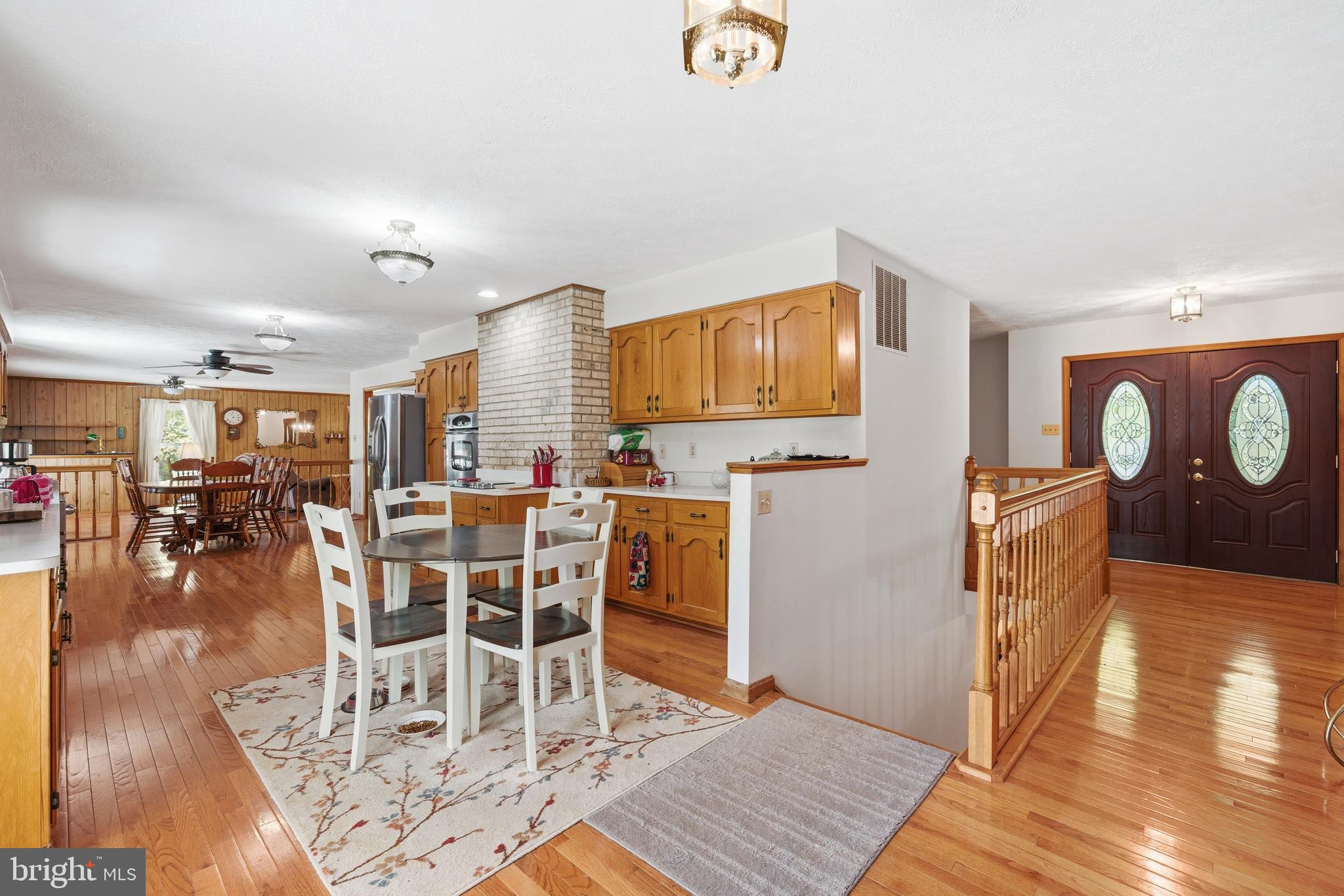 CAMELOT - Residential