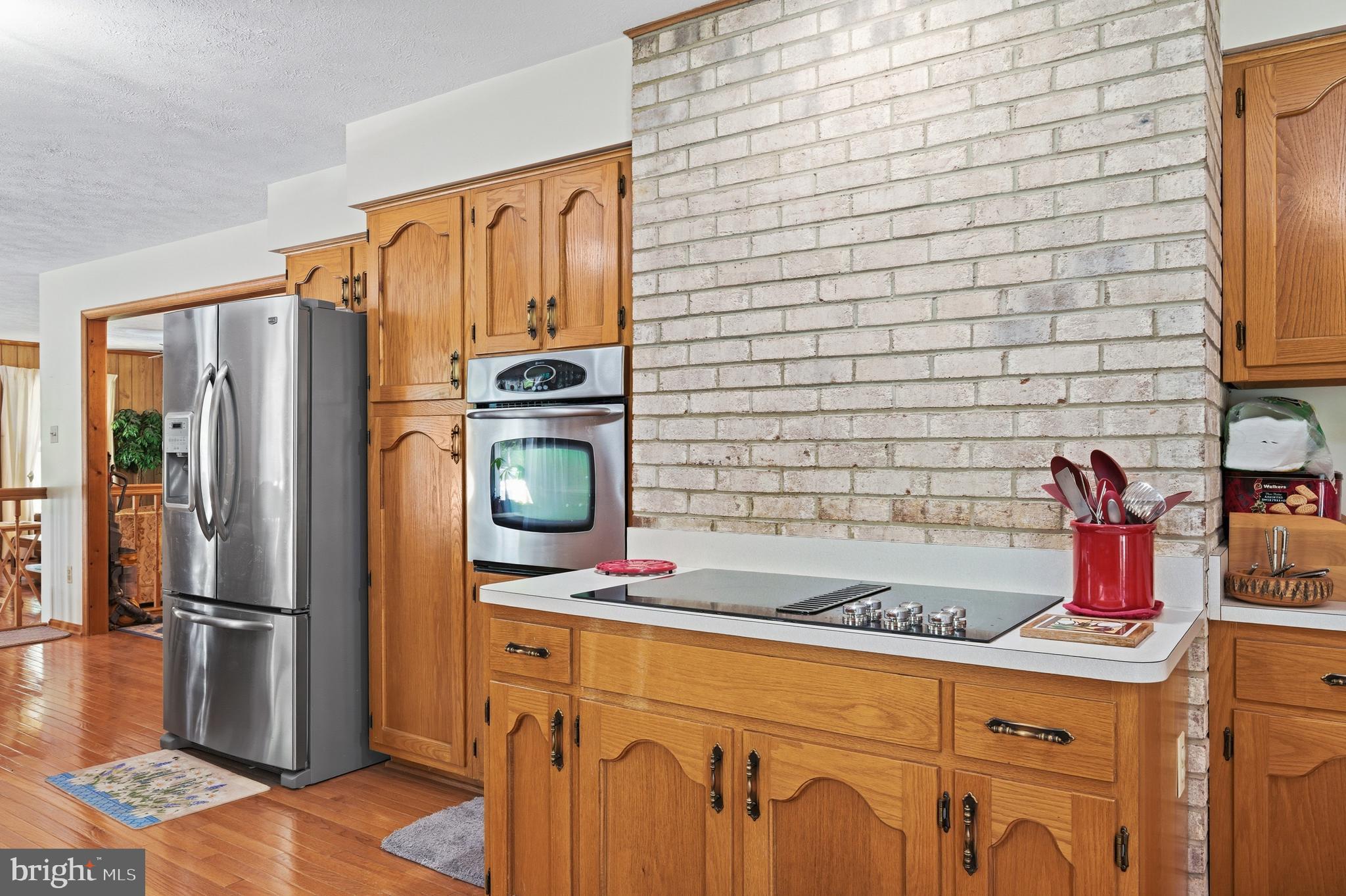 CAMELOT - Residential