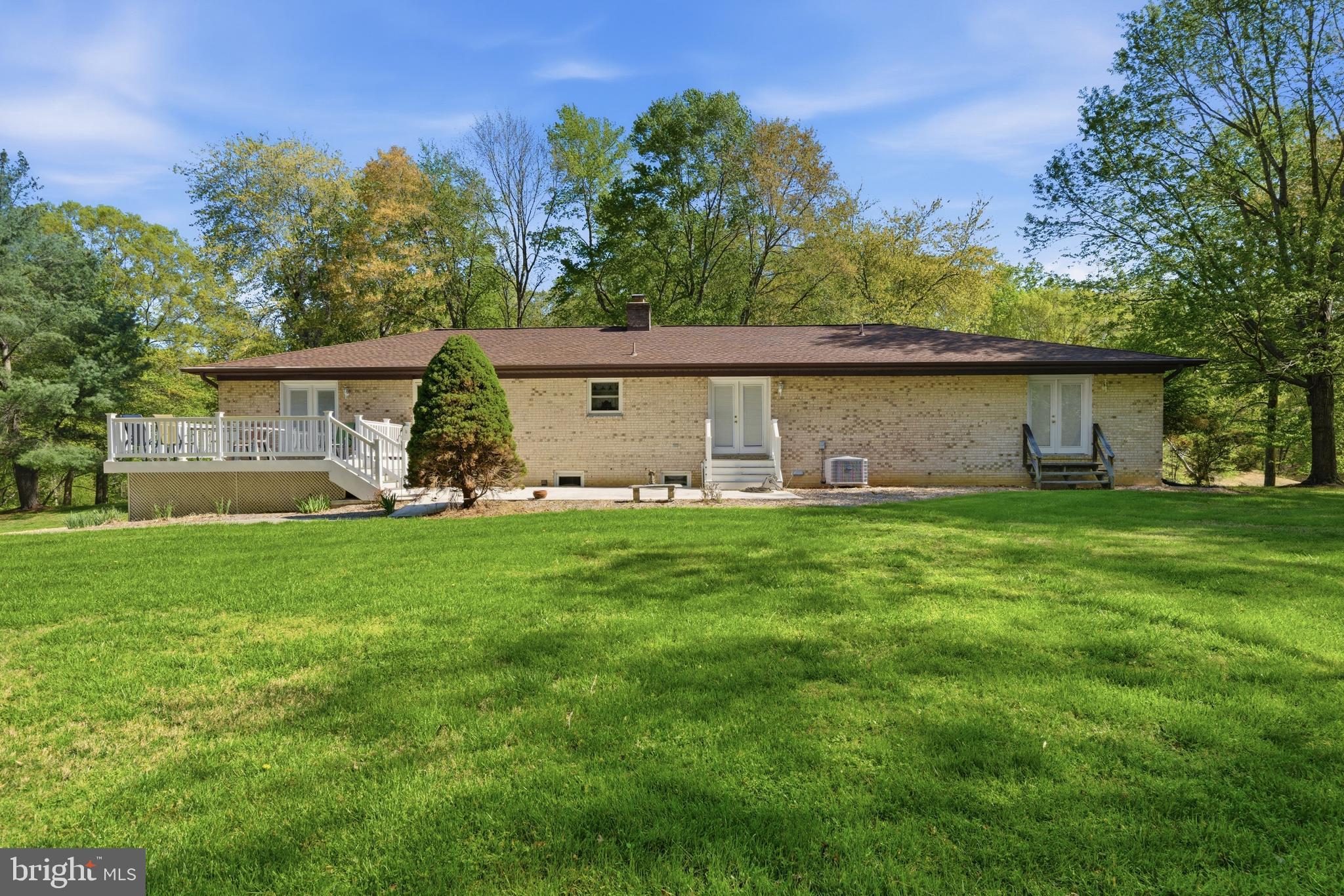 CAMELOT - Residential