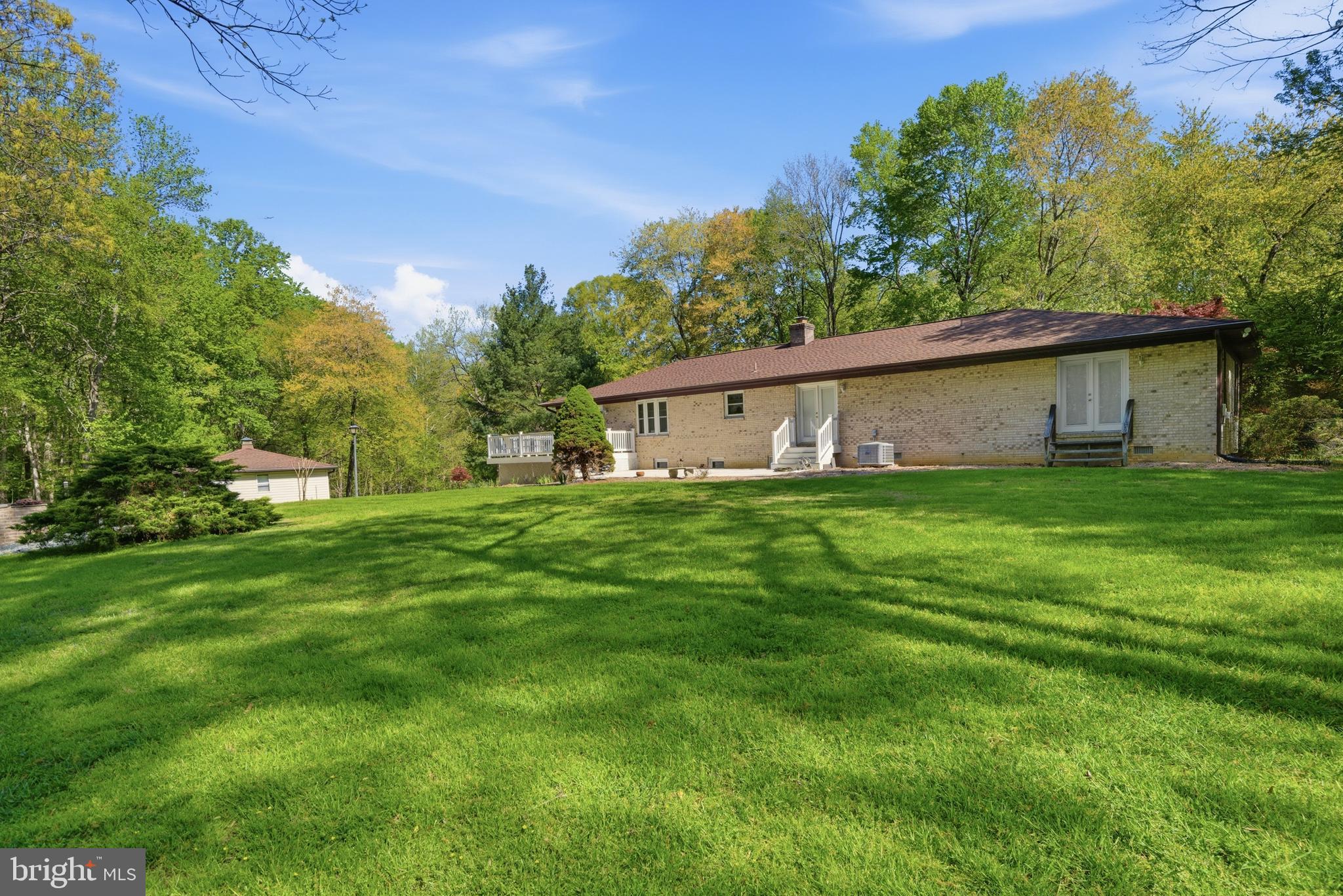 CAMELOT - Residential