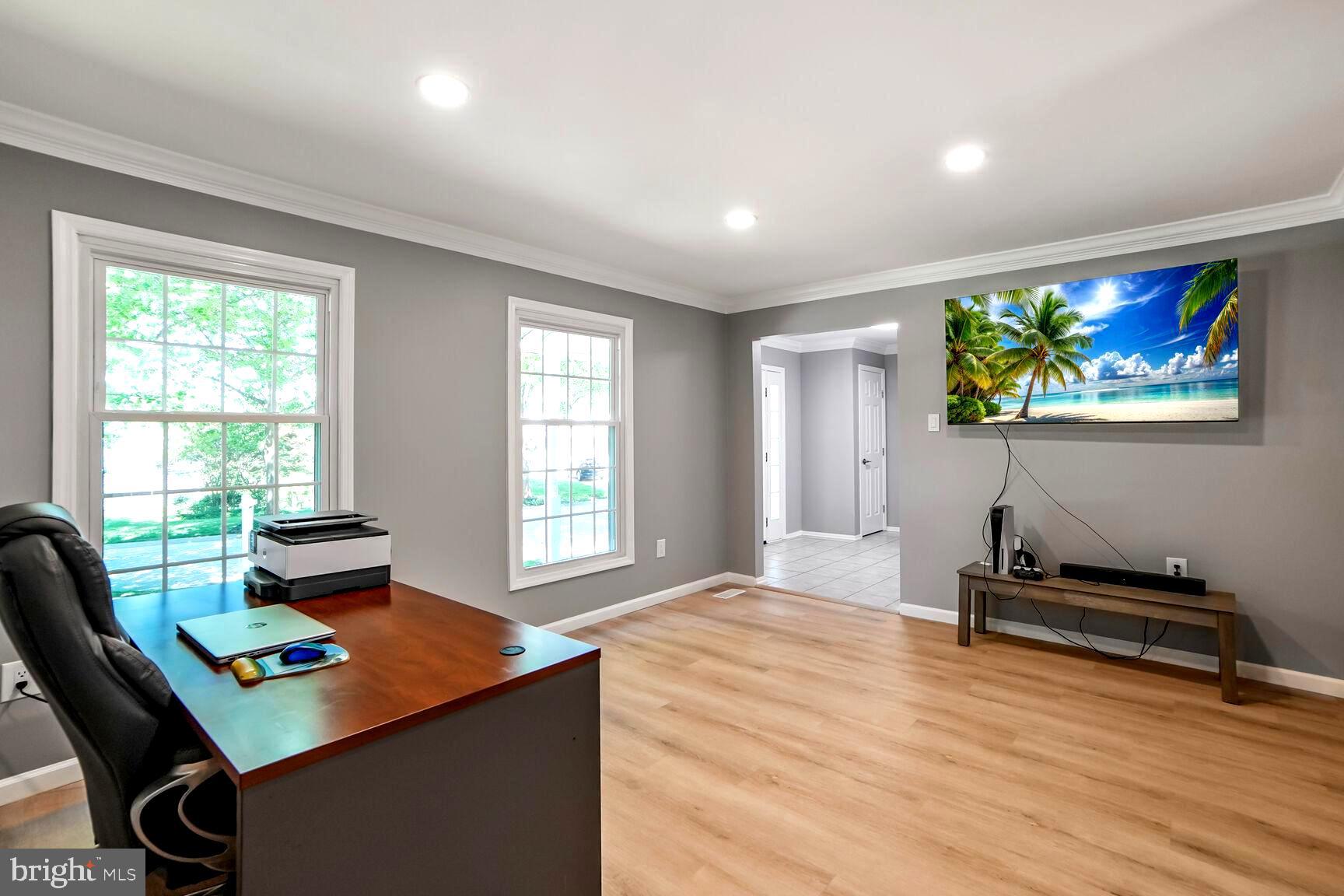 8608 GOLDENSTRAW LANE