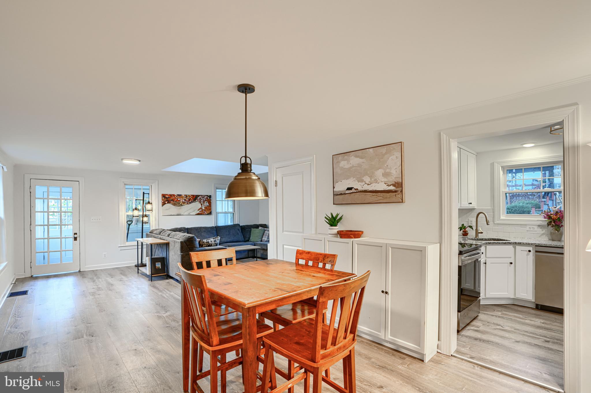 PIKESVILLE - Residential