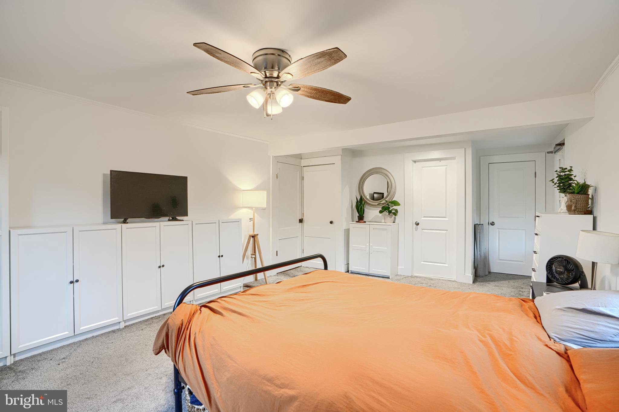 PIKESVILLE - Residential