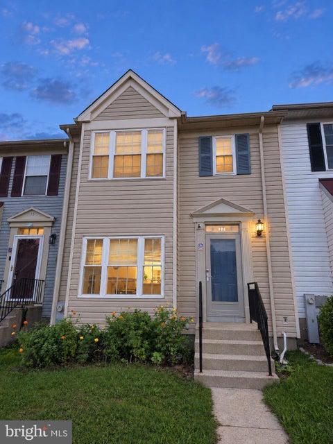 Townhouse For Sale - 17 Cashell Court<br/> Baltimore County, NOTTINGHAM, MD 21236
