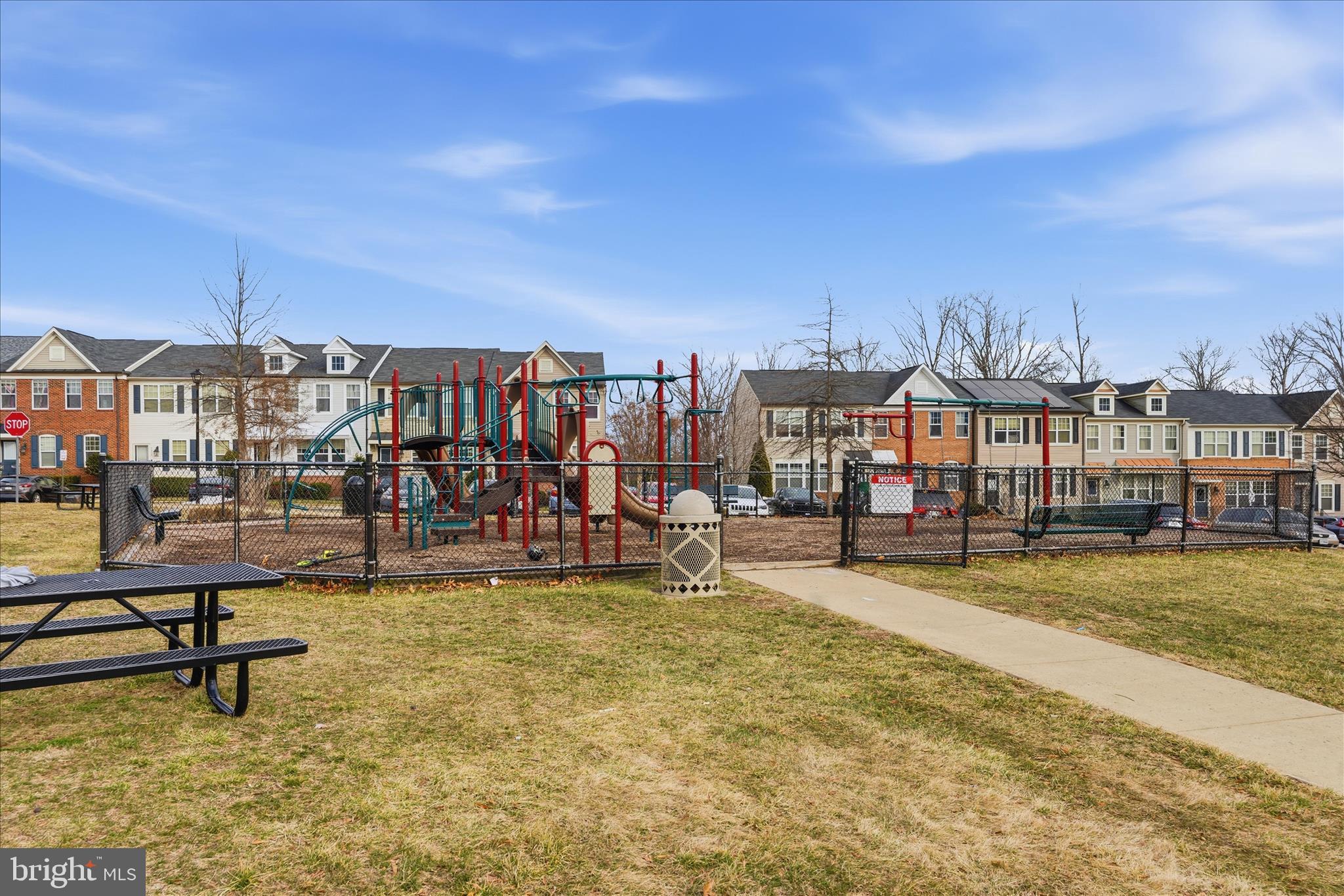 DAWKINS RIDGE - Residential