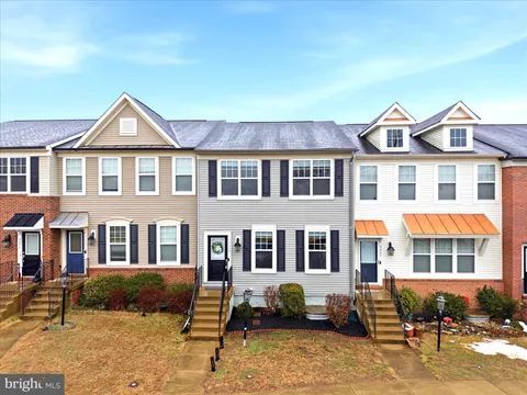9239 Dawkins Crest Cir, Bristow, VA MLS: VAPW2112862