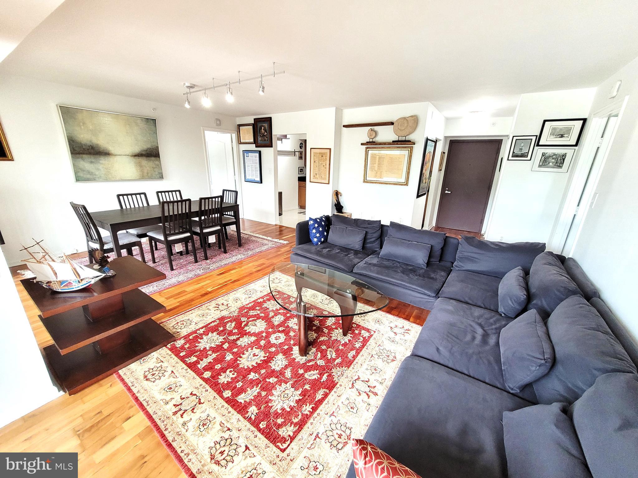 RENAISSANCE AT TYSONS - Residential